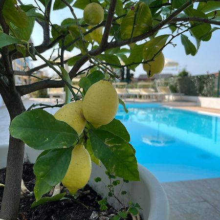Hotel Renata Lazise Exteriör bild